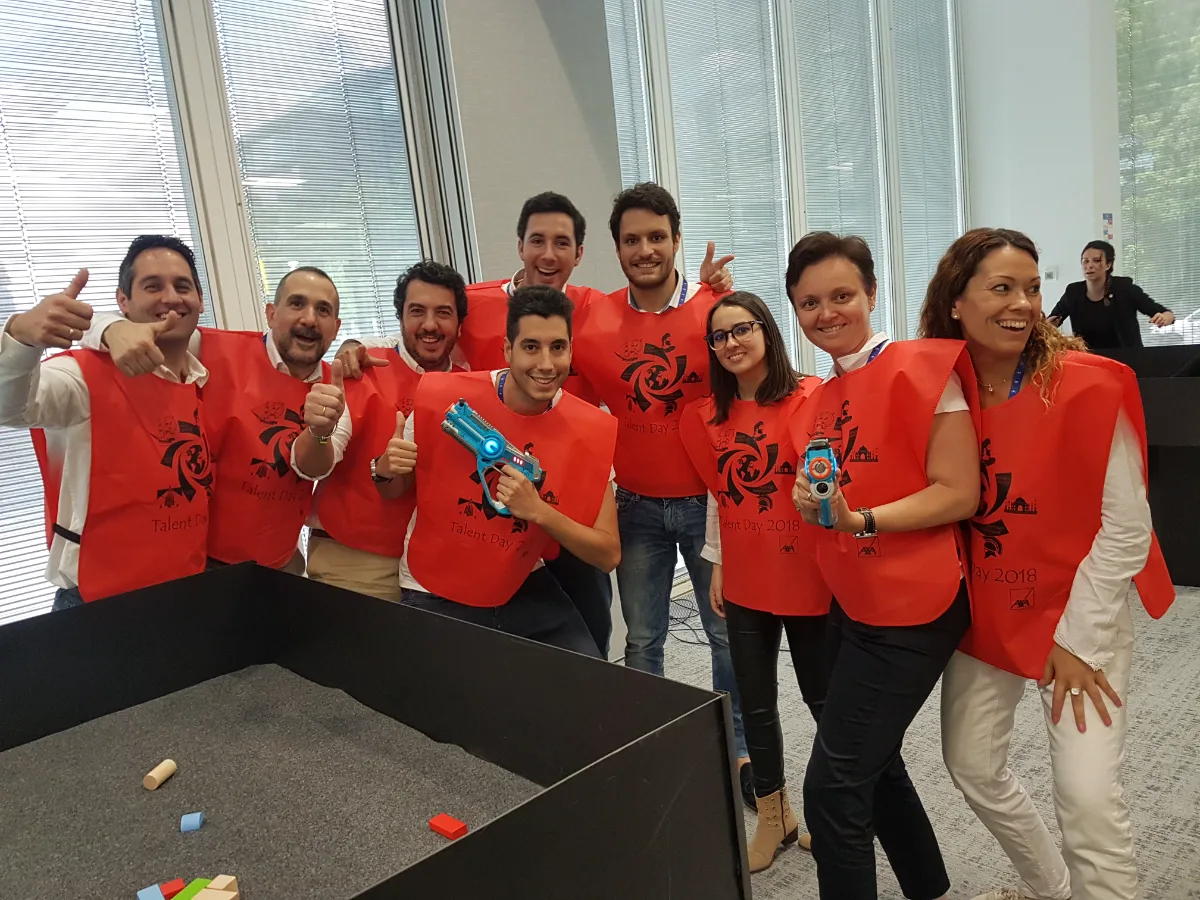 Team building Nova U